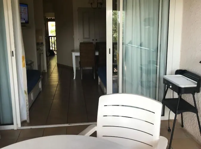 Les Restanques De Saint-tropez Apartman Grimaud